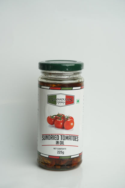 SUNDRIED TOMATOES IN OIL 225g